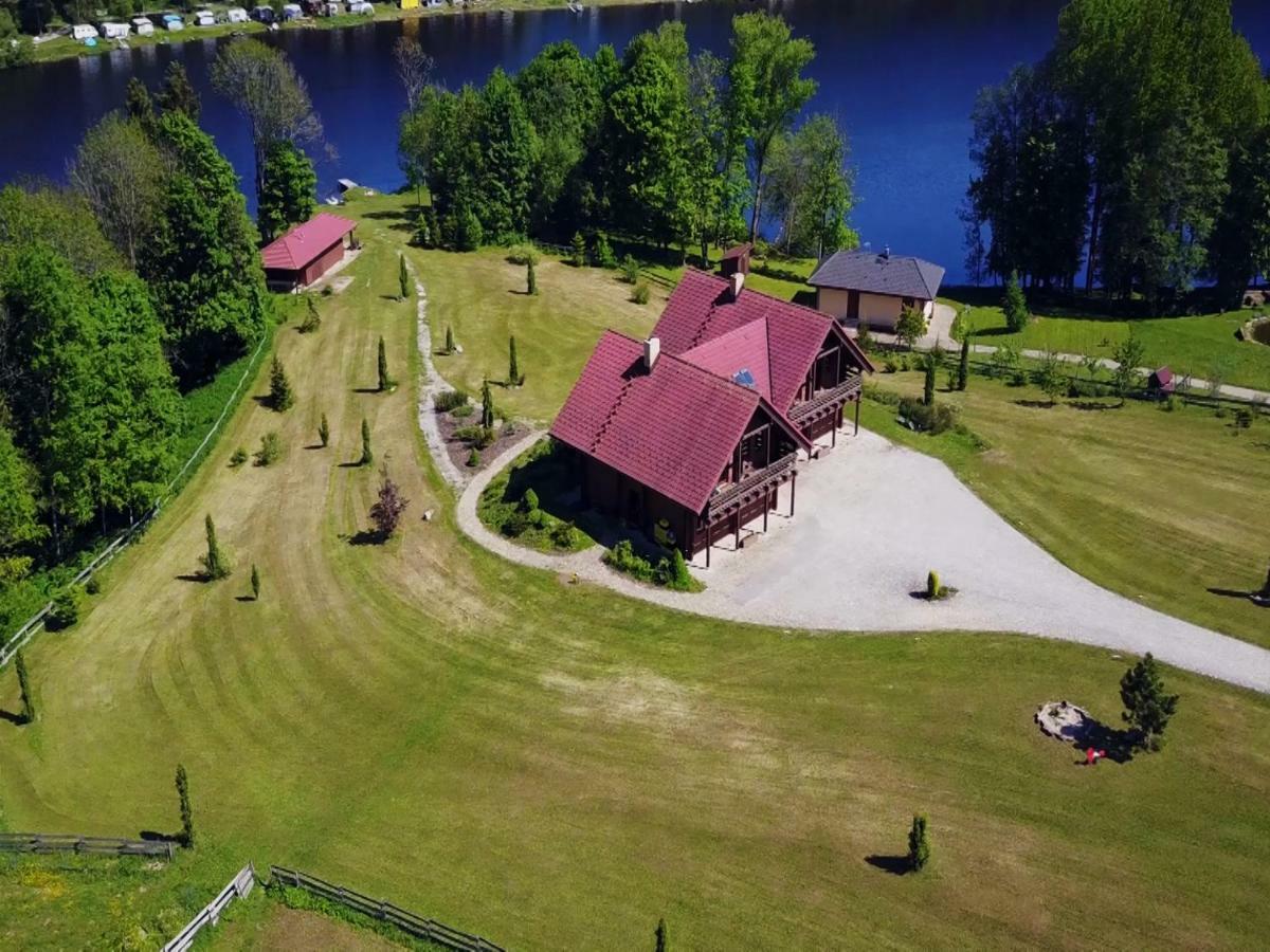 Lipno Island Apartman Frymburk Kültér fotó