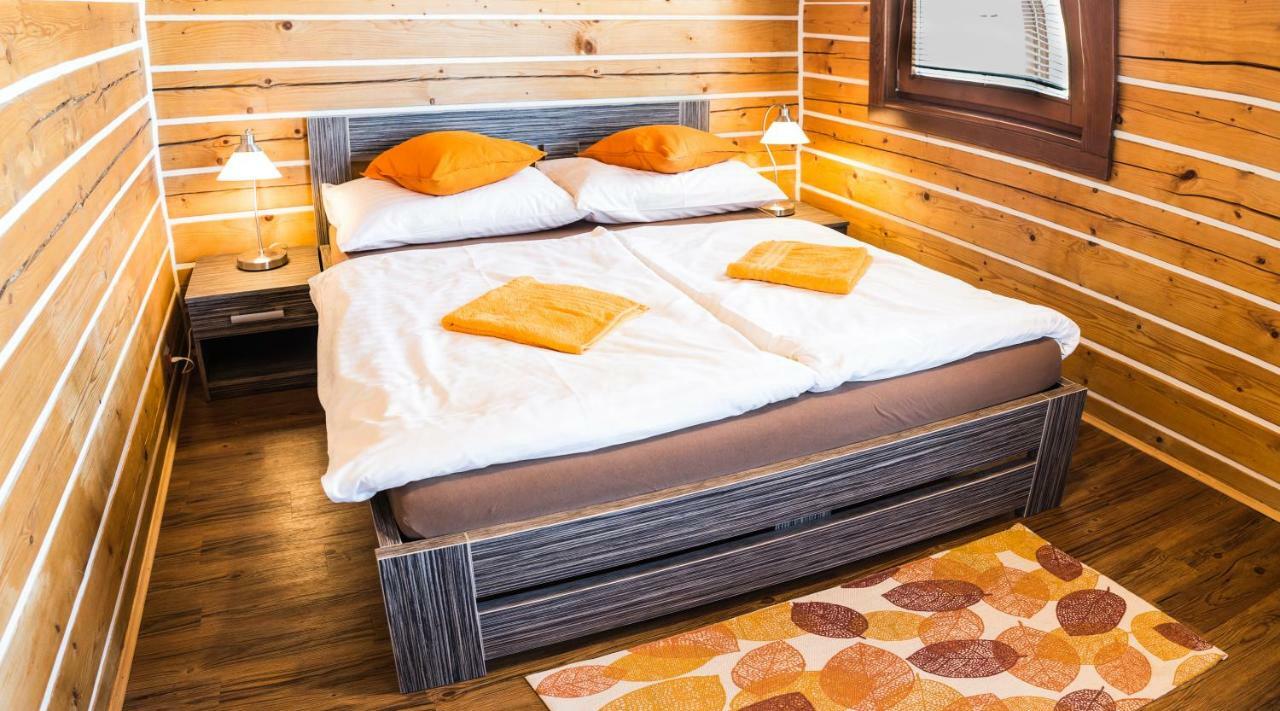 Lipno Island Apartman Frymburk Kültér fotó